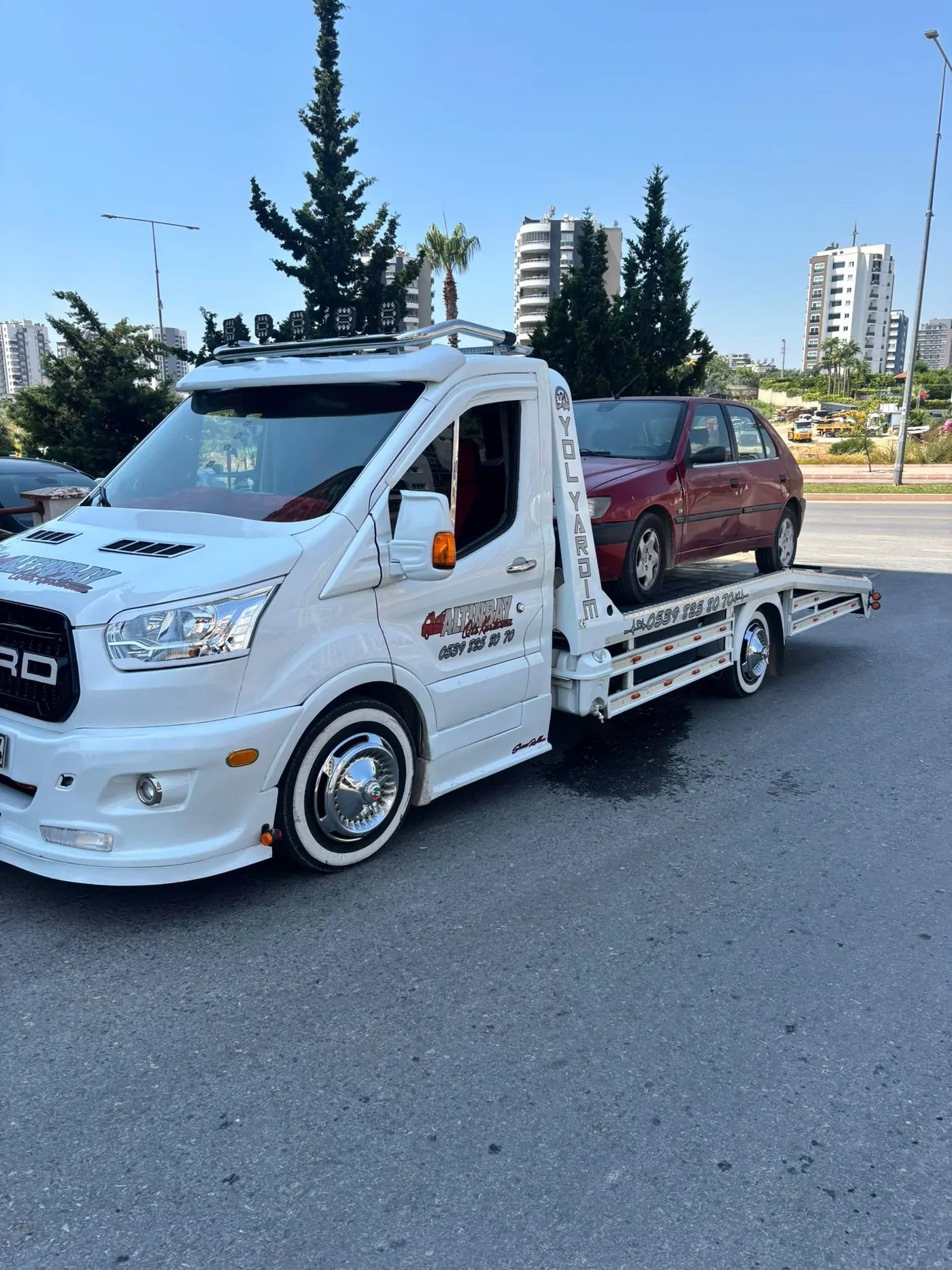 Oto kurtarma çalışması 11